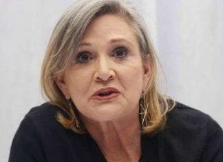 Carrie Fisher: Extazul, heroina si alcoolul sunt cauza mortii ei