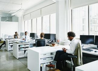 Cum sa supravietuiesti in Hot Desking