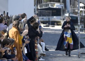 Gabriela Hearst părăsește Chloé după trei ani la conducerea mărcii