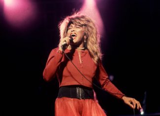 Tina Turner, regina rock-n-roll-ului, a lasat o urma de nesters in istoria muzicii