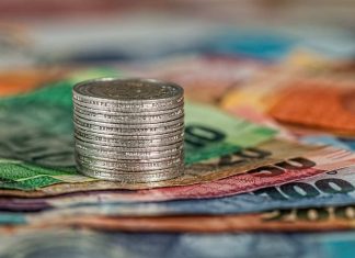 Cum sa investesti cand traiesti din salar in salara