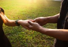 Cat de des ar trebui o sotie sa-si satisfaca sotul in pat?