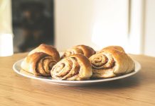 Produse delicioase, la foc automat: specificatiile unui cuptor de patiserie de capacitate mare