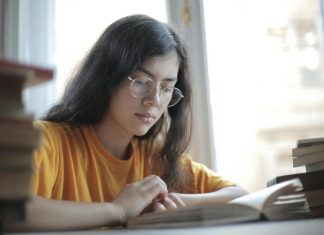 10 greșeli frecvente în pregătirea examenelor și cum te ajută auxiliarele Corint să le eviți