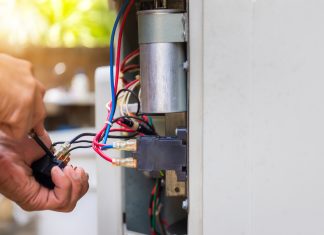 Integrarea contactoarelor în sistemele smart home: ghid pentru proprietarii de locuințe