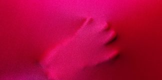 Arta eliberării: Când este timpul să pui punct și să te regăsești pe tine