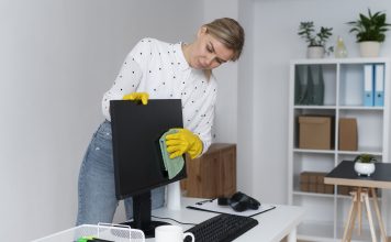 Eficiența spațiului de lucru: Cum influențează managementul igienei productivitatea și cultura organizațională